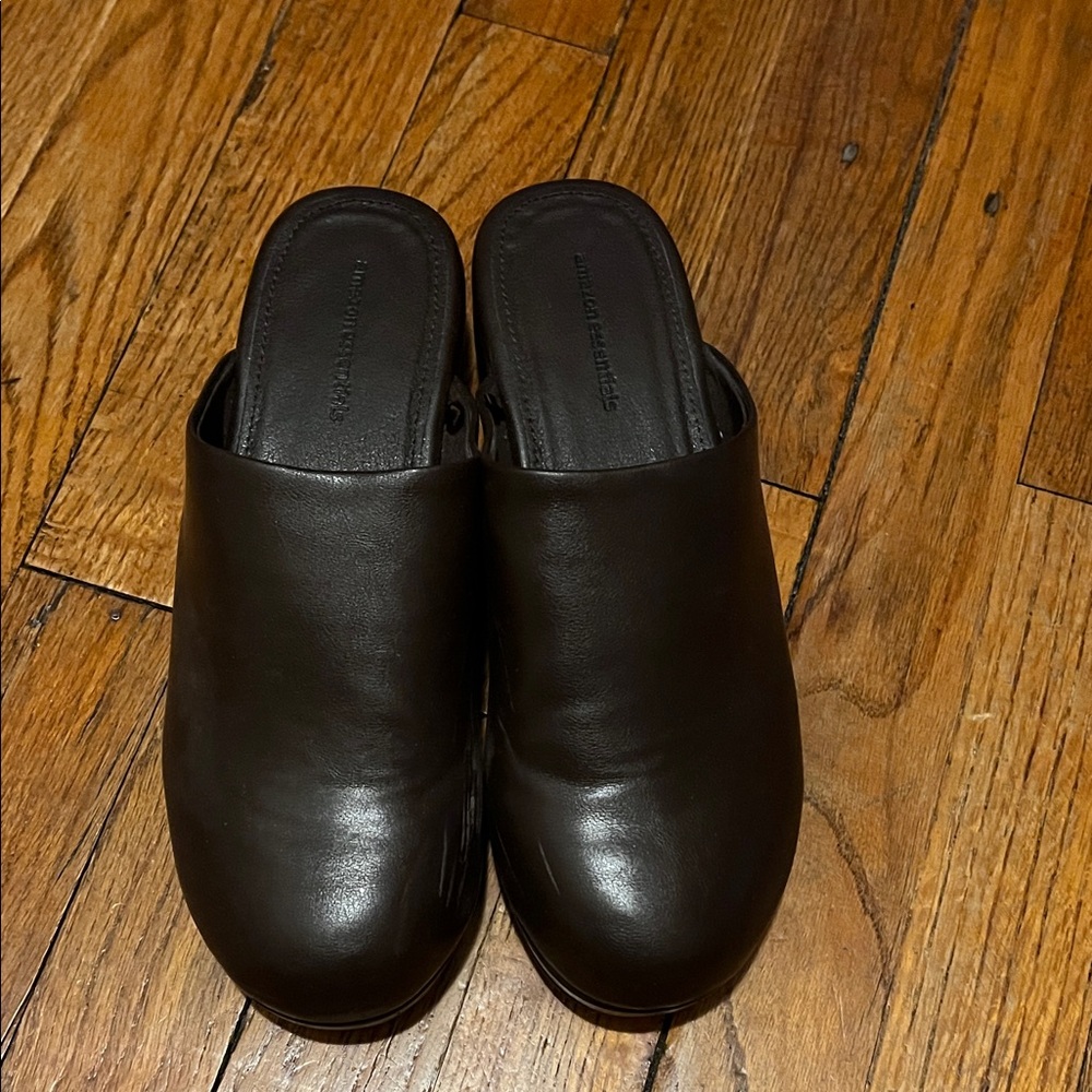 Classic Brown Leather Slip-On Clogs